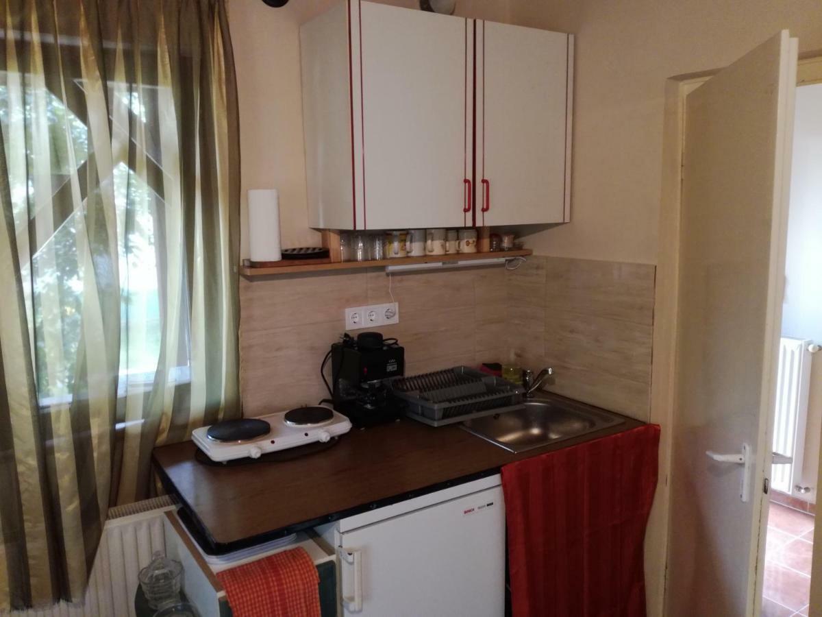 Plajbi Apartment Хайдусобосло Экстерьер фото